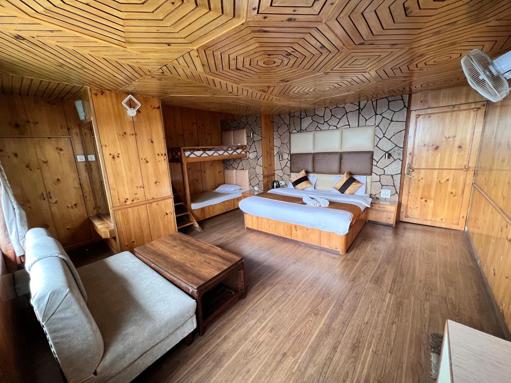 Hotel Victory Since 1979 Shimla Buitenkant foto